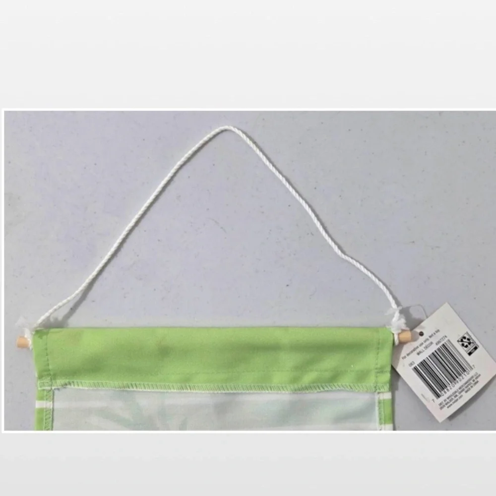 New Room&Retreat Home Canvas Art Hello Summer Pineapple Green Hanging Décor NWT